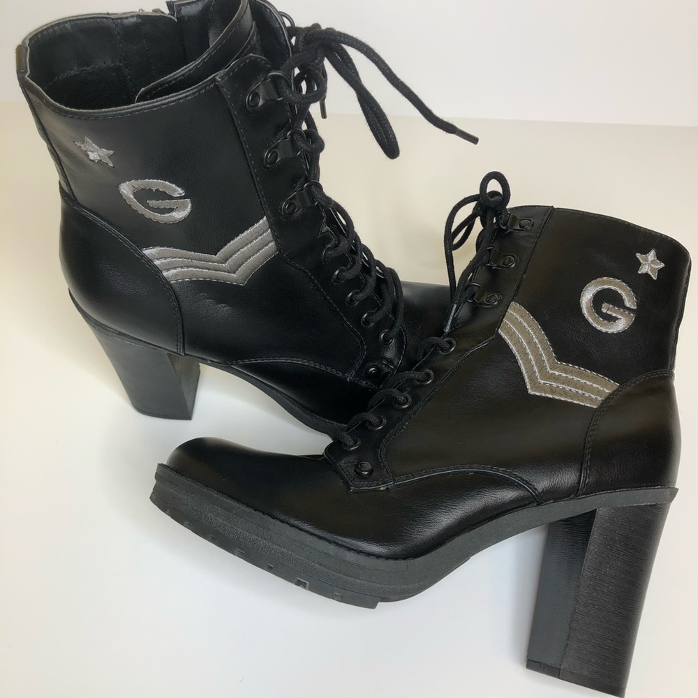 G BY GUESS BLACK HEELED COMBAT BOOTS SIZE 10M